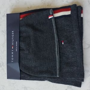 NWT - Tommy Hilfiger winter hat and scarf set